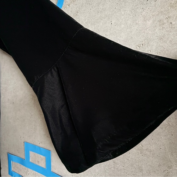 Eloquii Velvet Neck Tie Bell Sleeve Shift Dress Black - Picture 5 of 9